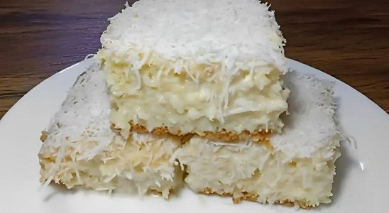 bolo de coco