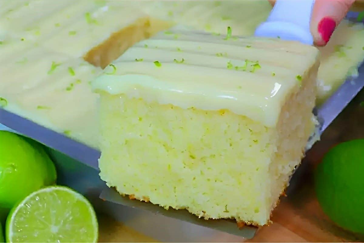 Bolo de limão