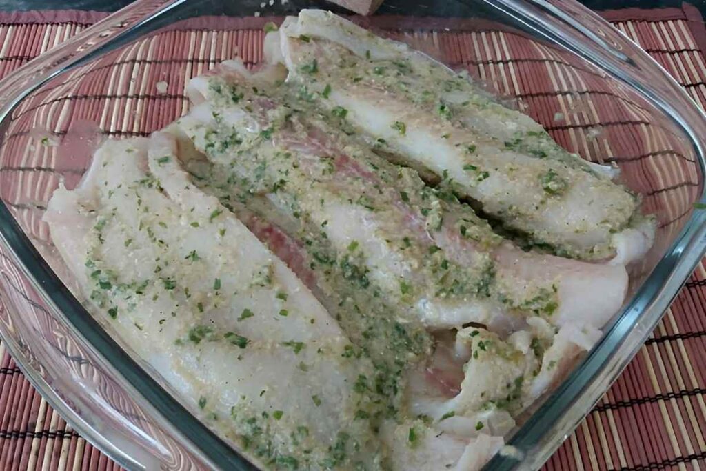 como temperar peixe