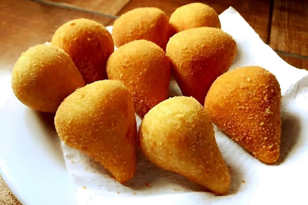 coxinha simples e facil