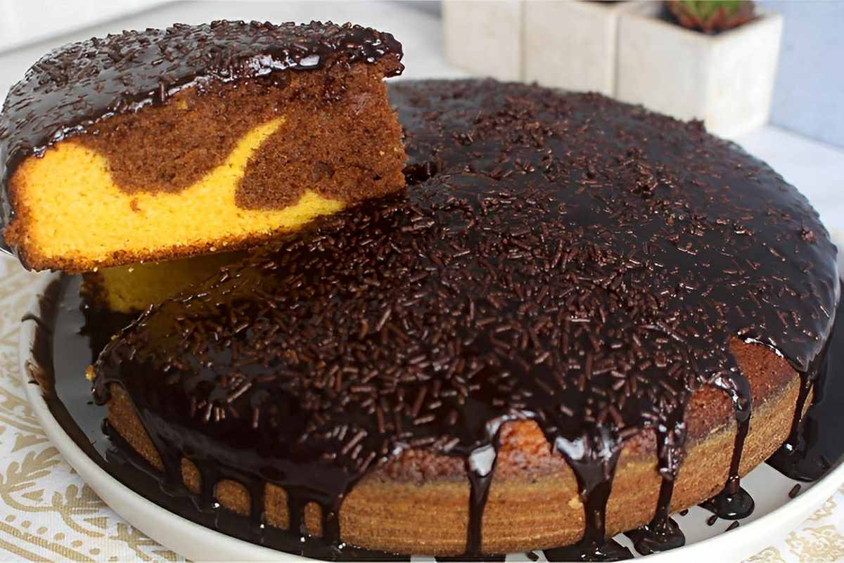 Bolo de Cenoura Mesclado