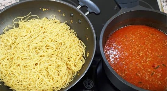 Macarrão com carne moída