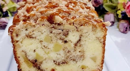 bolo de maçã com canela