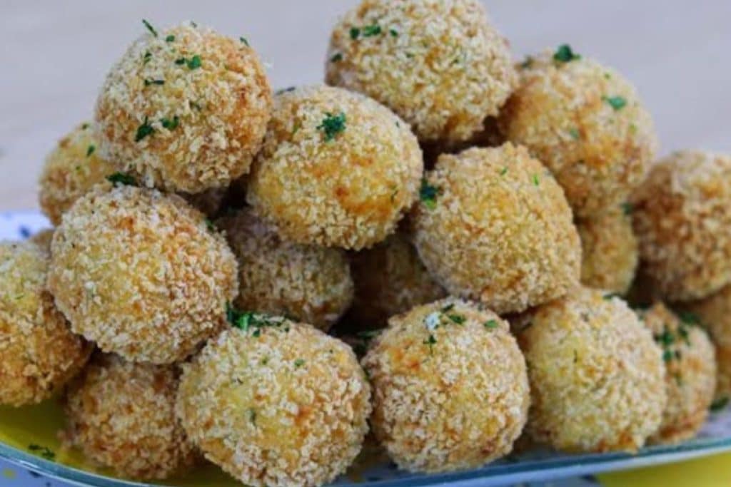 Bolinho de atum