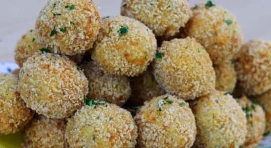 Bolinho de atum