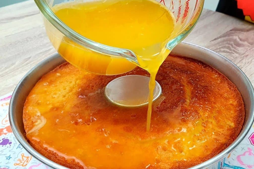 bolo de laranja molhadinho