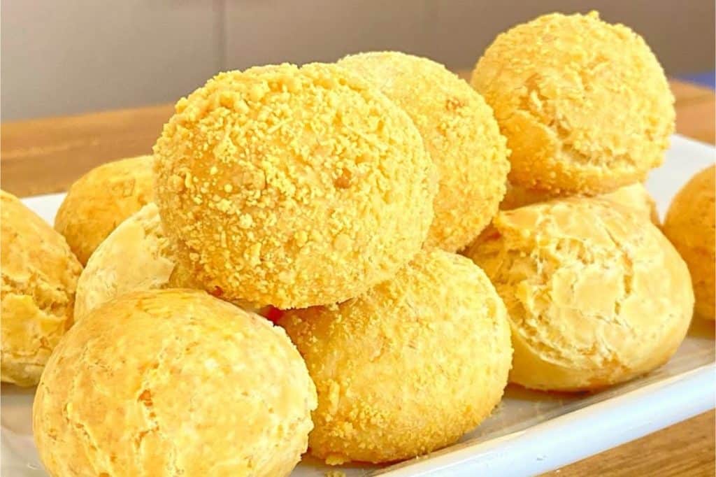 pão de queijo