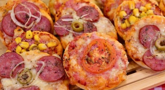 Mini pizza caseira