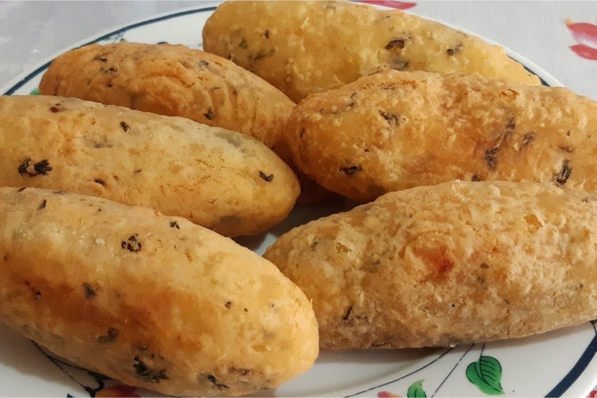 bolinho de mandioca frito