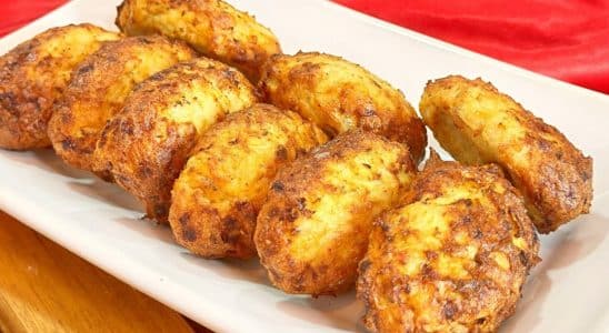 Bolinho de frango com batata