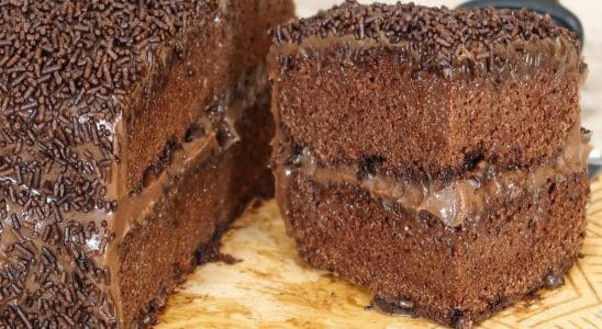 Bolo de chocolate fácil