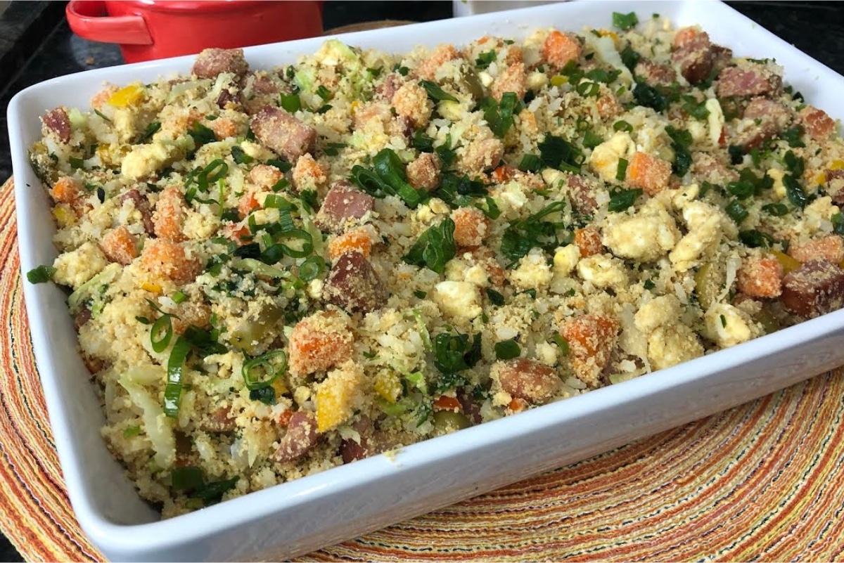 Farofa de Arroz Amanhecido: Uma Receita Deliciosa e Sustentável farofa de arroz amanhecido