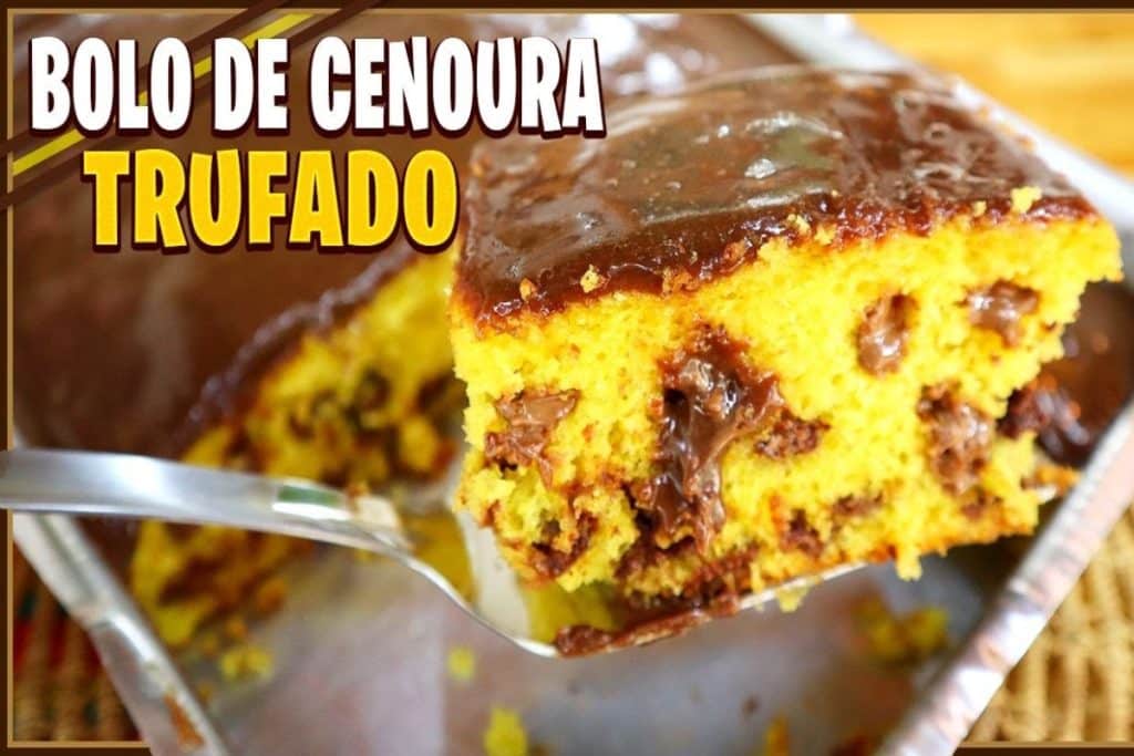 Bolo de cenoura trufado