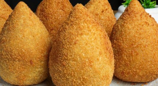 Coxinha de carne assada