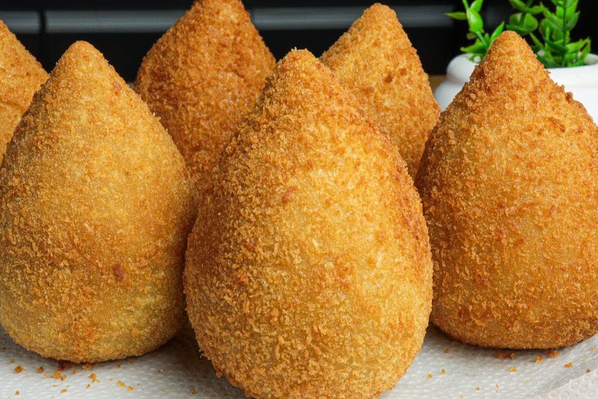 Coxinha de carne assada