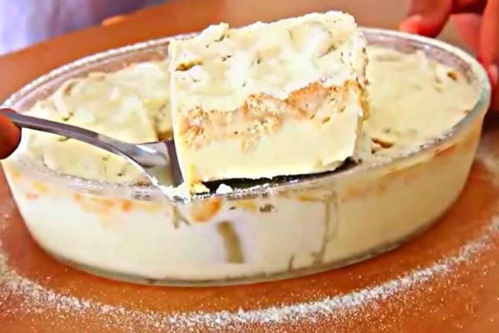 Sobremesa feita à mão