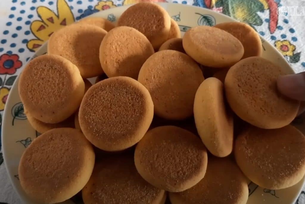 bolachinha de fubá