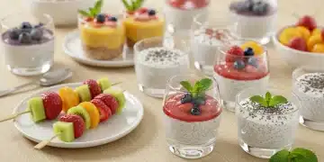 Variedade de sobremesas fit caseiras coloridas e leves, ideais para o verão.